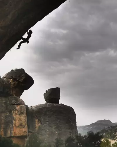 Tom Bolger wiederholt Maya (9a+) in Margalef
