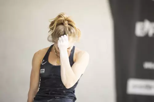 IFSC-Brixen-Climbing-World-Cup-2023-Hannah-Meul-.webp