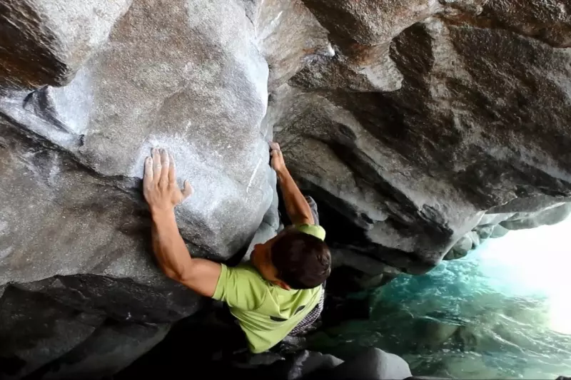 Bouldering Magic Wood [Video]