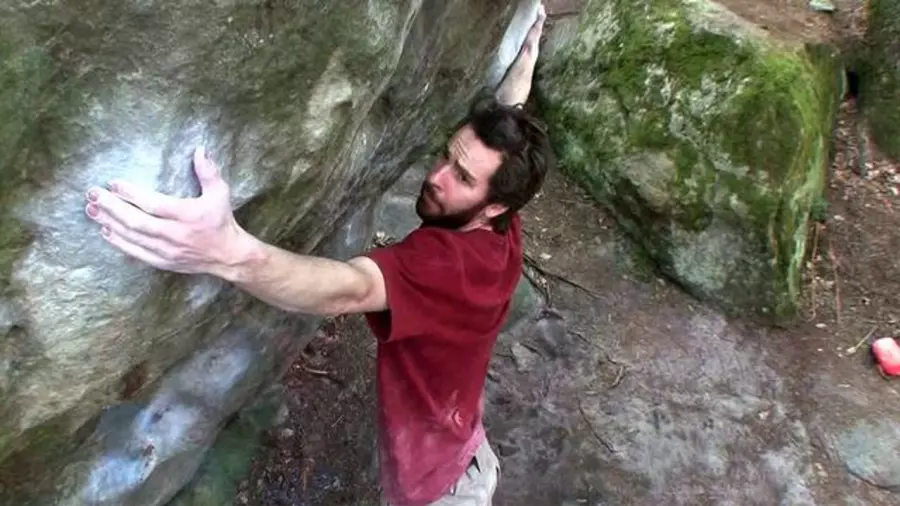 Matt Wilder und Ethan Pringle bouldern in Fontainebleau